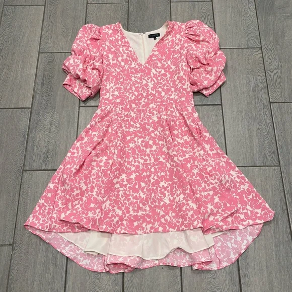1. State Tiered Bubble Sleeve Dress in Pink & White with Pockets Size Medium - Picture 3 of 12